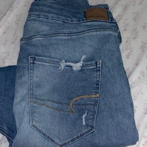 American Eagle Outfitters Women's Light Blue Jeans